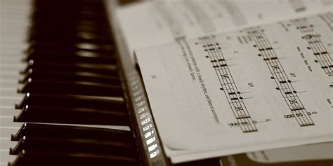 NOLA 300: 8 classic songs with New Orleans in the lyrics.